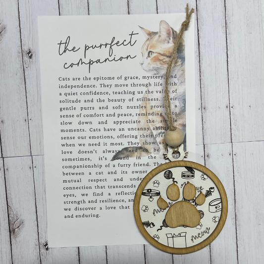 Cat Paw - The Purr-fect Companion (round) Ornament/Charm